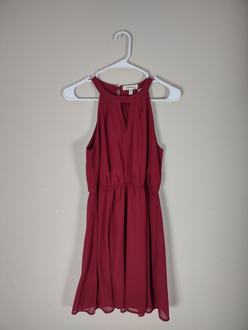 Monteau Los Angeles Burgundy Halter Mini Dress - Size Small